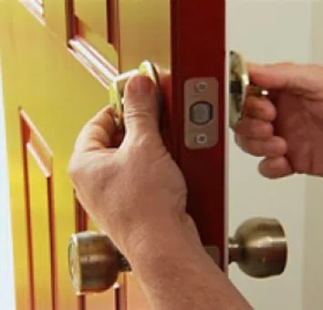 Neighborhood Locksmith Store Corona, CA 951-297-9980 - locks-repair